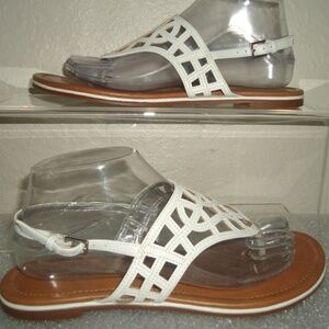 COACH AND FOUR Women's White Thong Sandals Size-7.5/37.5 #G